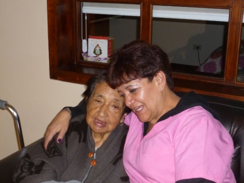 Tender loving care at Años Dorados